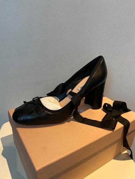 Escarpins noirs taille 42 neuve