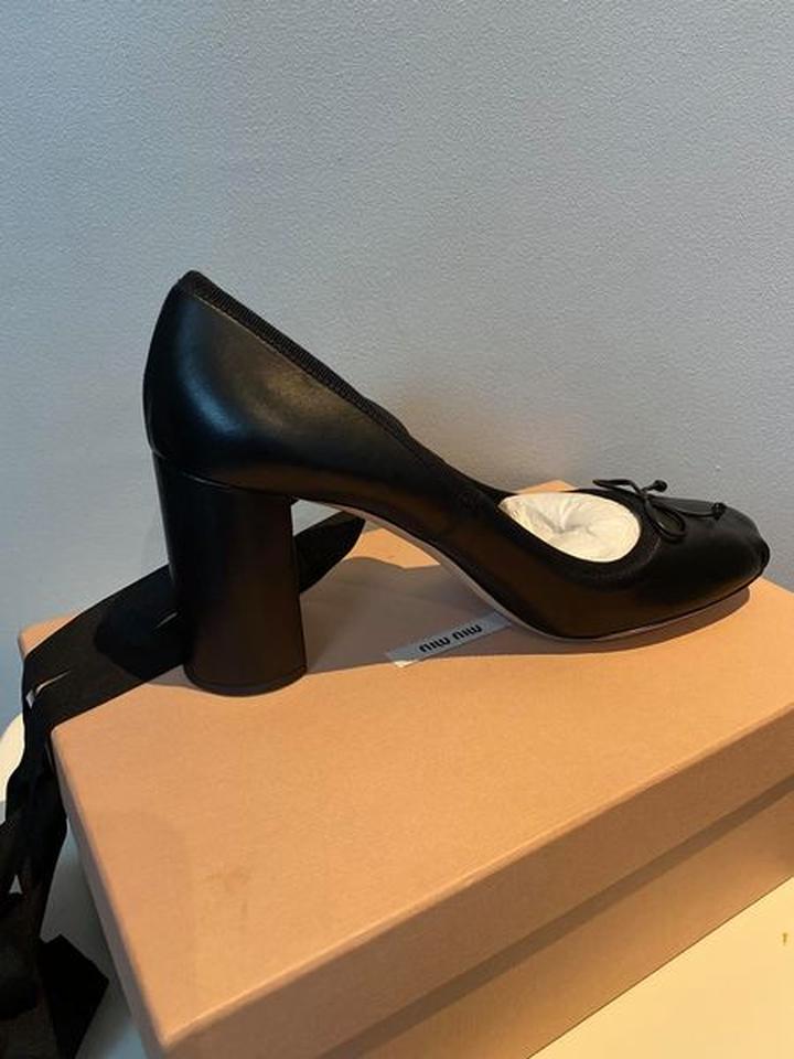 Escarpins noirs taille 42 neuve